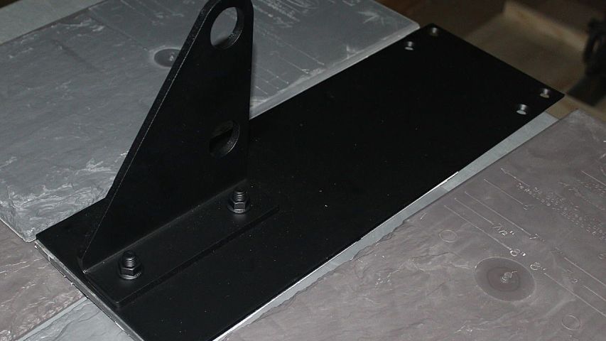 No-Flash II Upright Bracket attached to No Flash Base Plate - assembled